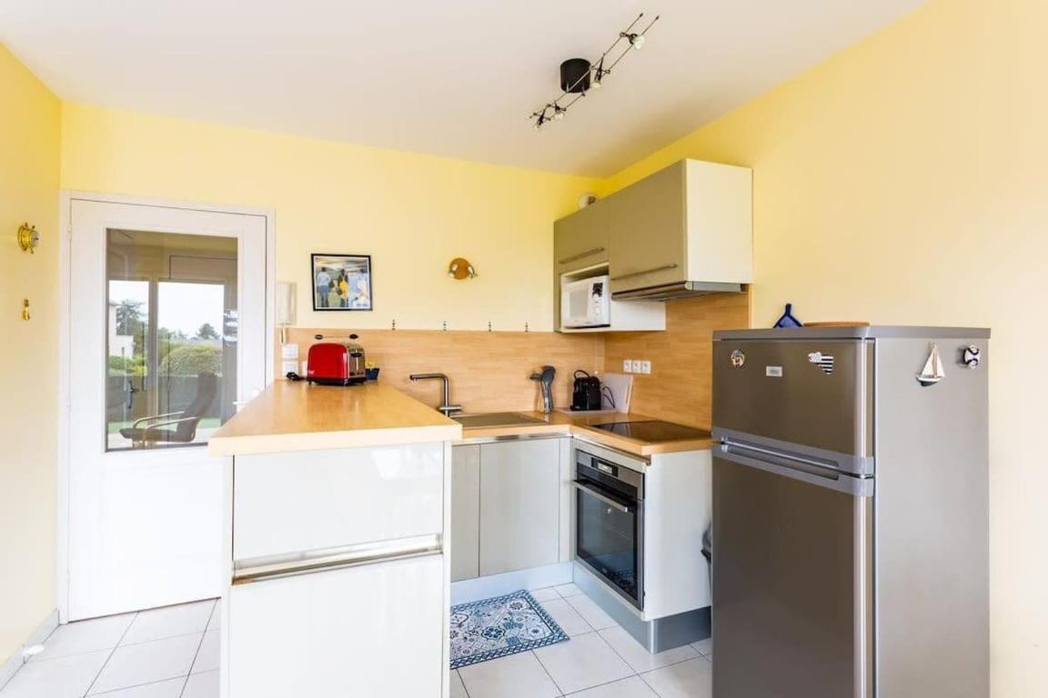 L'Opale - Joli Appartement Avec Jardin Et Garage 디나르 외부 사진
