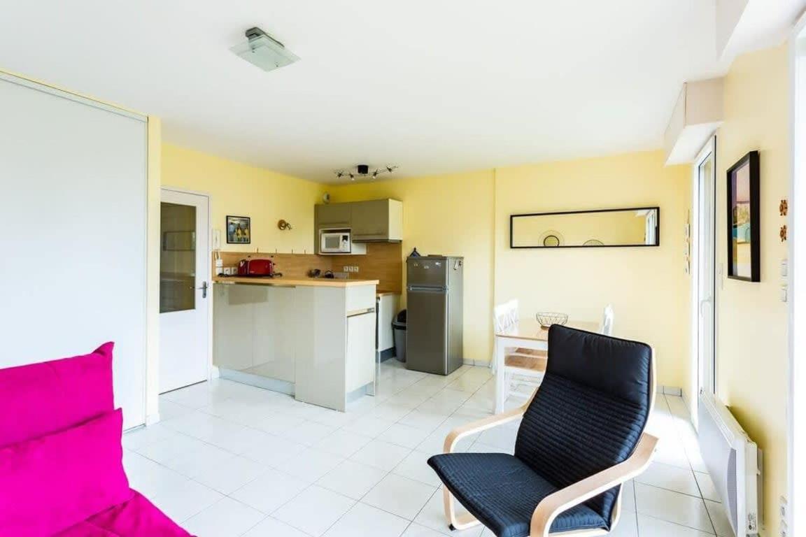 L'Opale - Joli Appartement Avec Jardin Et Garage 디나르 외부 사진